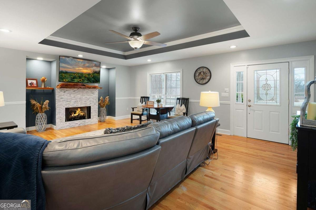 425 McDaniel Station Road Calhoun - Photo 8