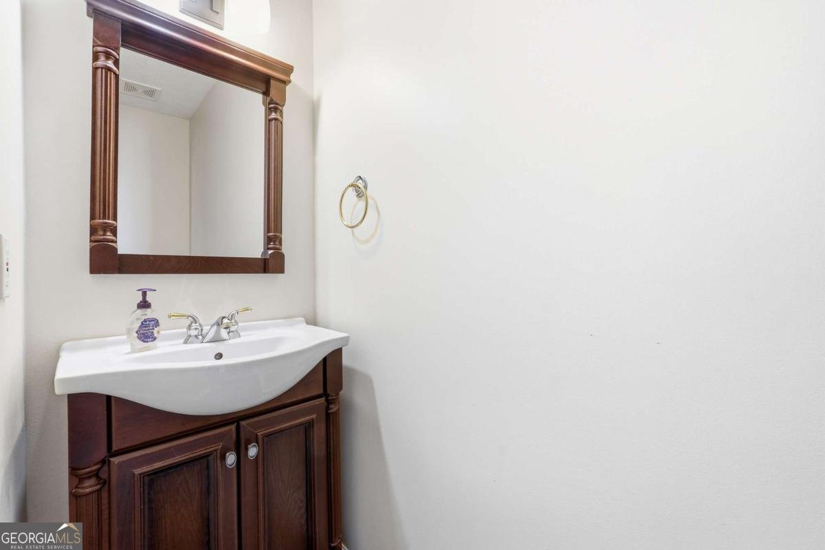 3827 Mast Court Kennesaw - Photo 16