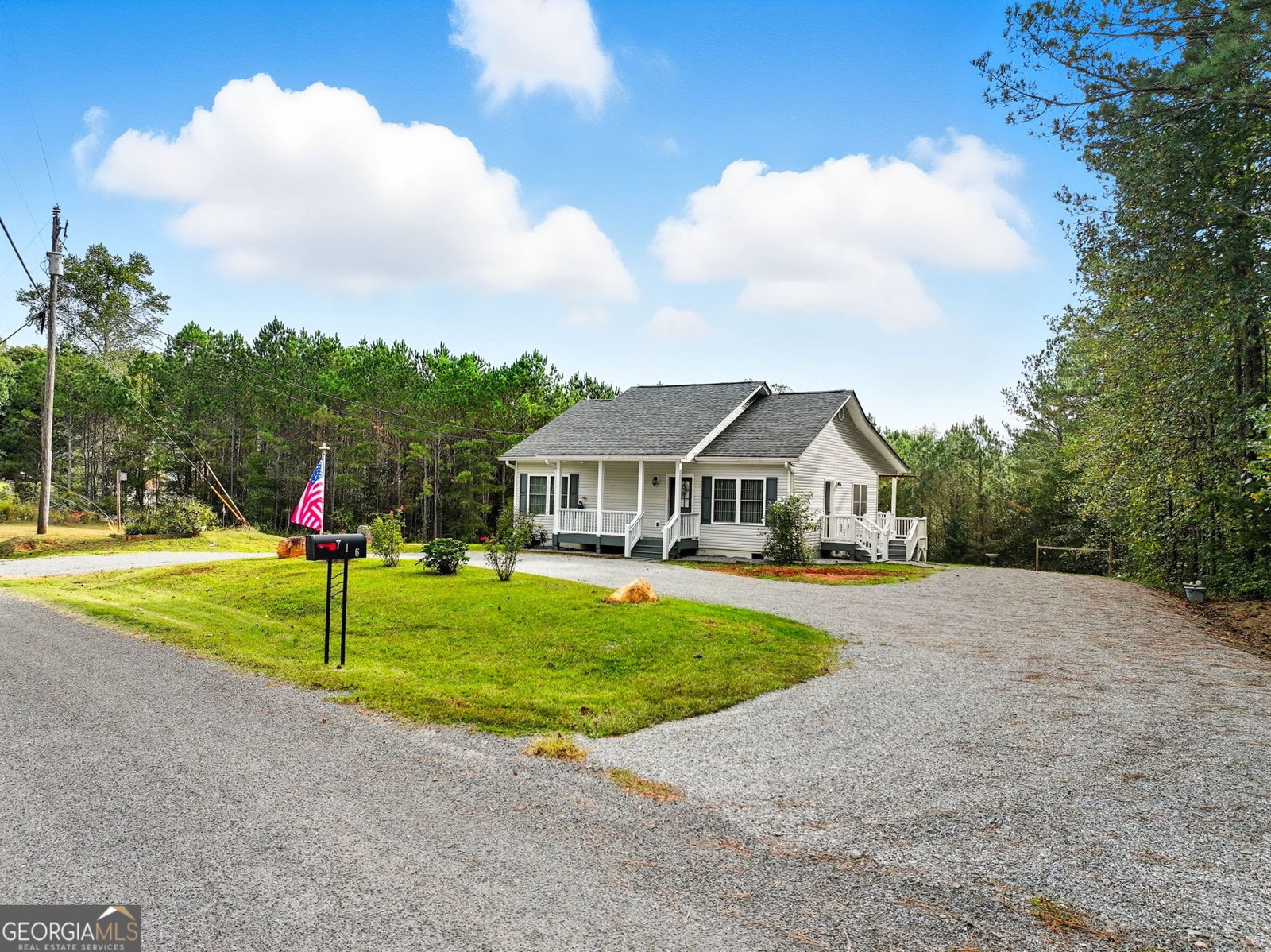 716 Old Pleasant Valley Rd Talking Rock - Photo 1