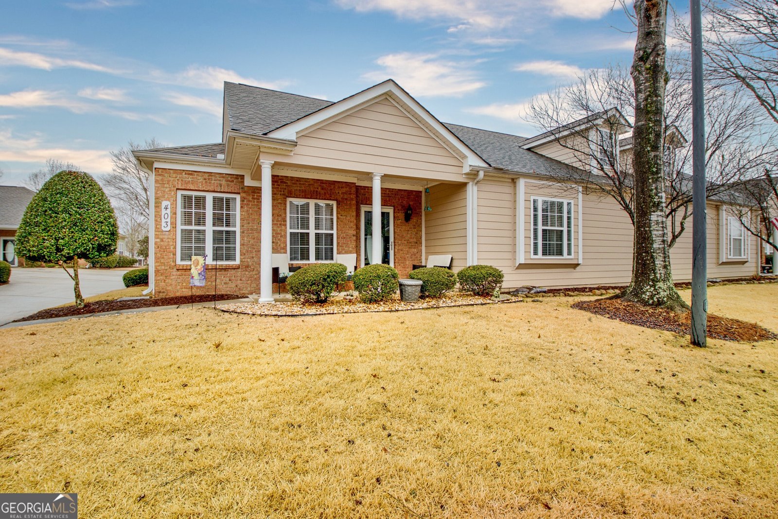 403 Commonwealth Cir Newnan - Photo 1