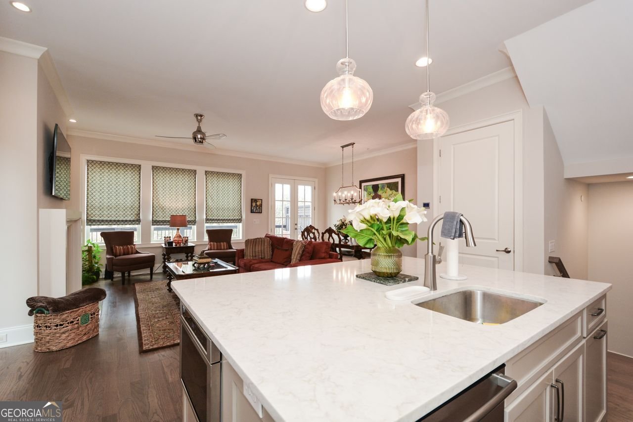 601 Abbington River Lane Atlanta - Photo 13