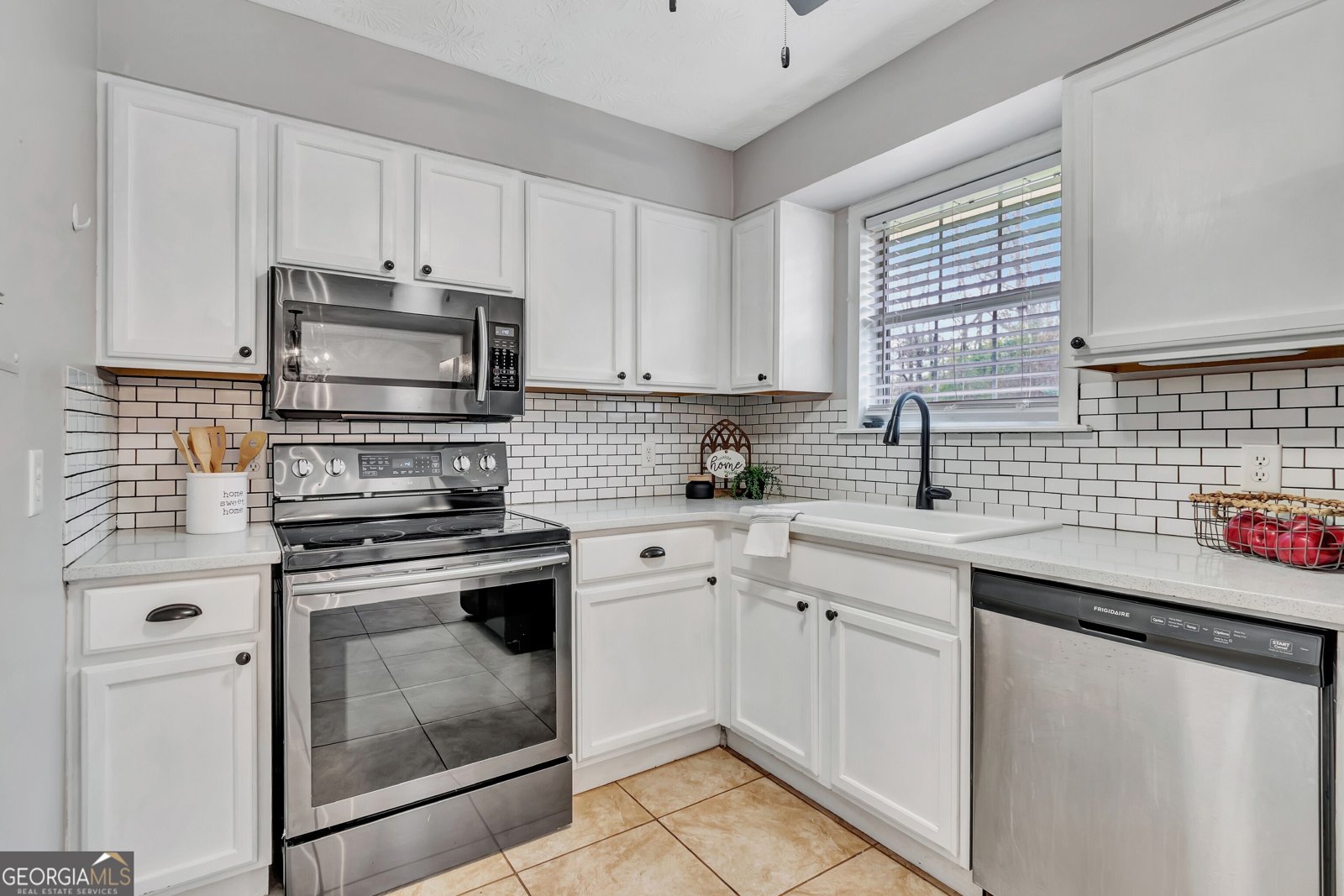 2089 Moore Rd Moreland - Photo 12