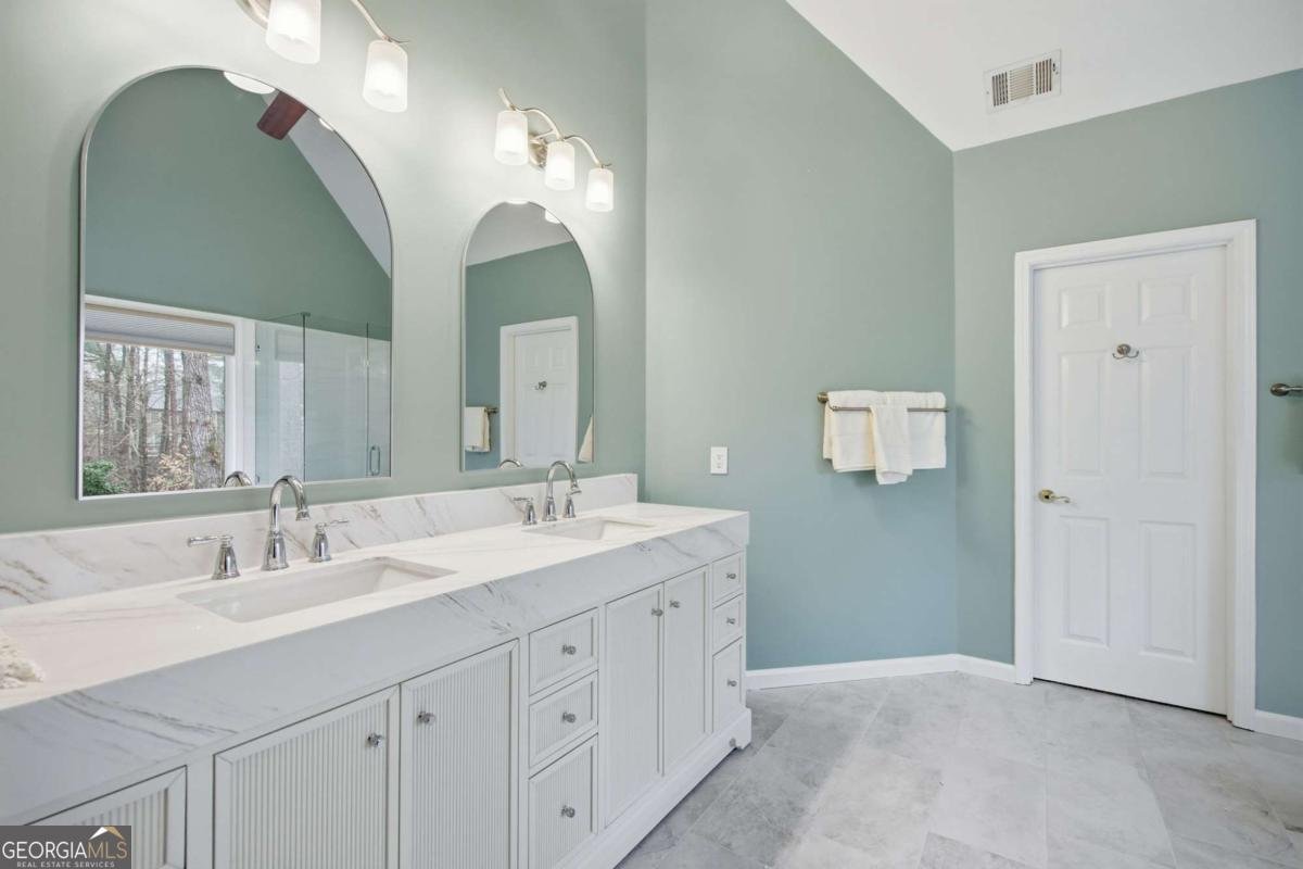 755 Amberton Close Suwanee - Photo 17