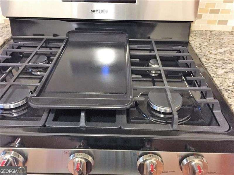 6859 Lakeview Lane Doraville - Photo 10