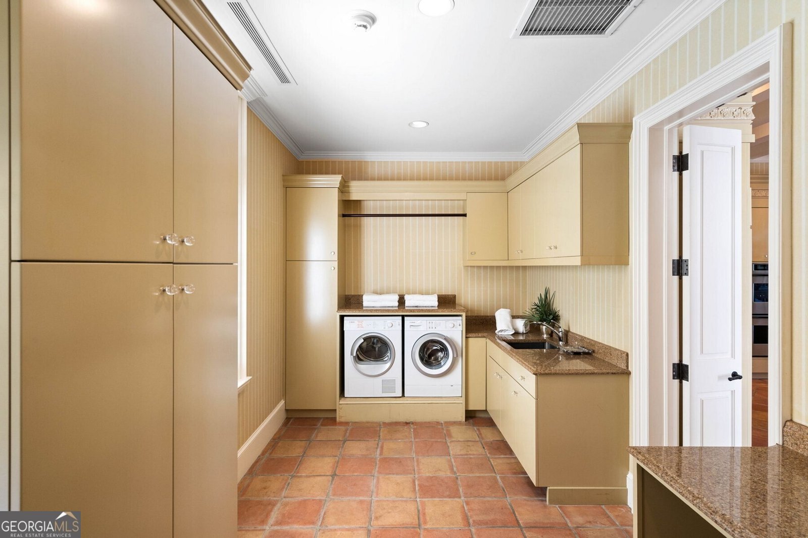 318 46th Street Sea Island - Photo 49