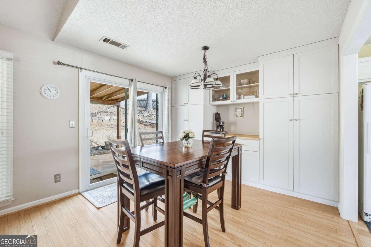 4804 Augustus Court Woodstock - Photo 11