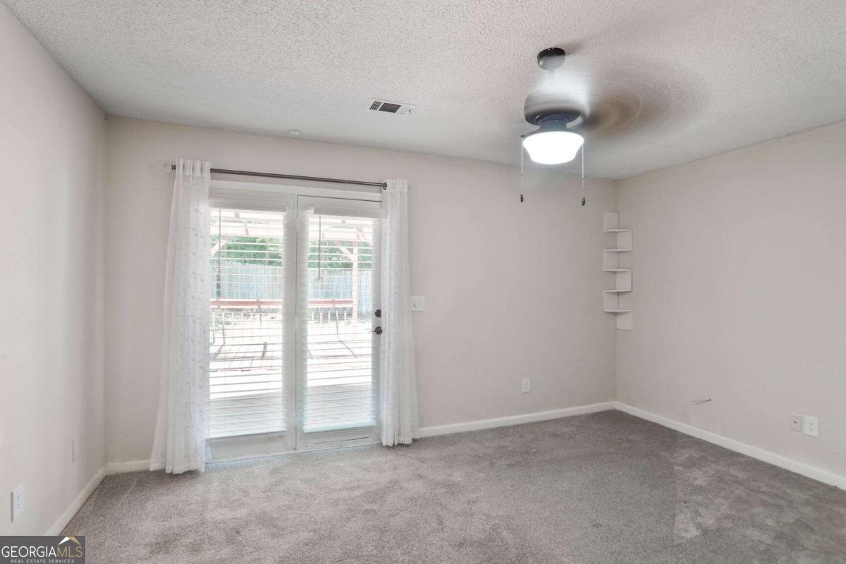 3756 Old Oak Court Powder Springs - Photo 8