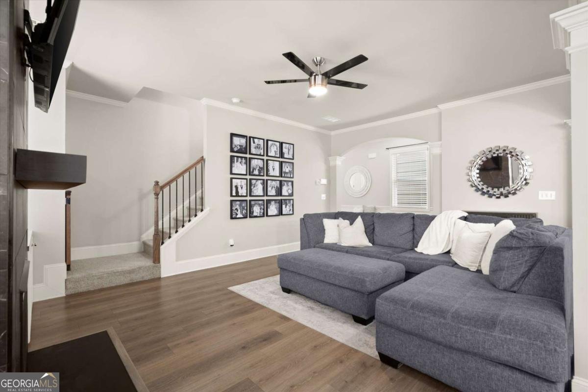 6379 Crosscreek Lane Flowery Branch - Photo 8