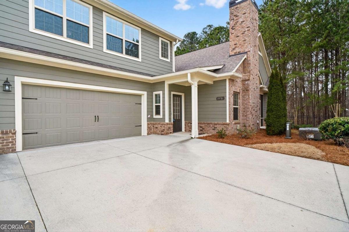 1976 Grove Field Lane Marietta - Photo 1