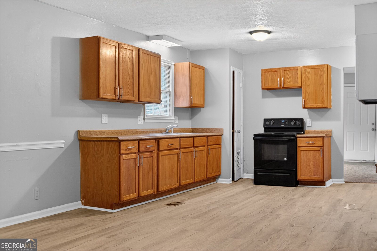 1154 Davis Circle Macon - Photo 8