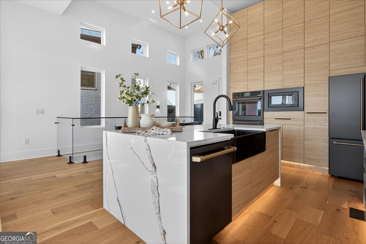 168 Railroad Street Canton - Photo 13