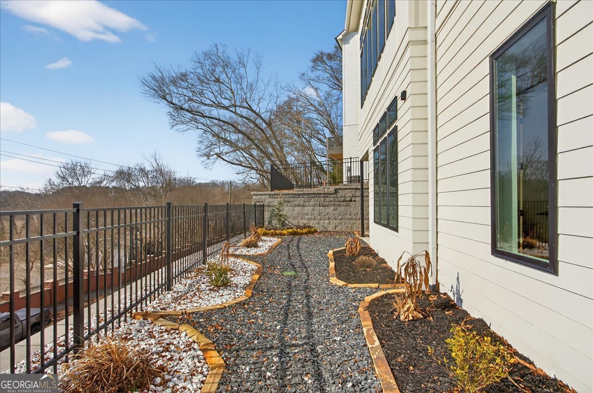 168 Railroad Street Canton - Photo 36