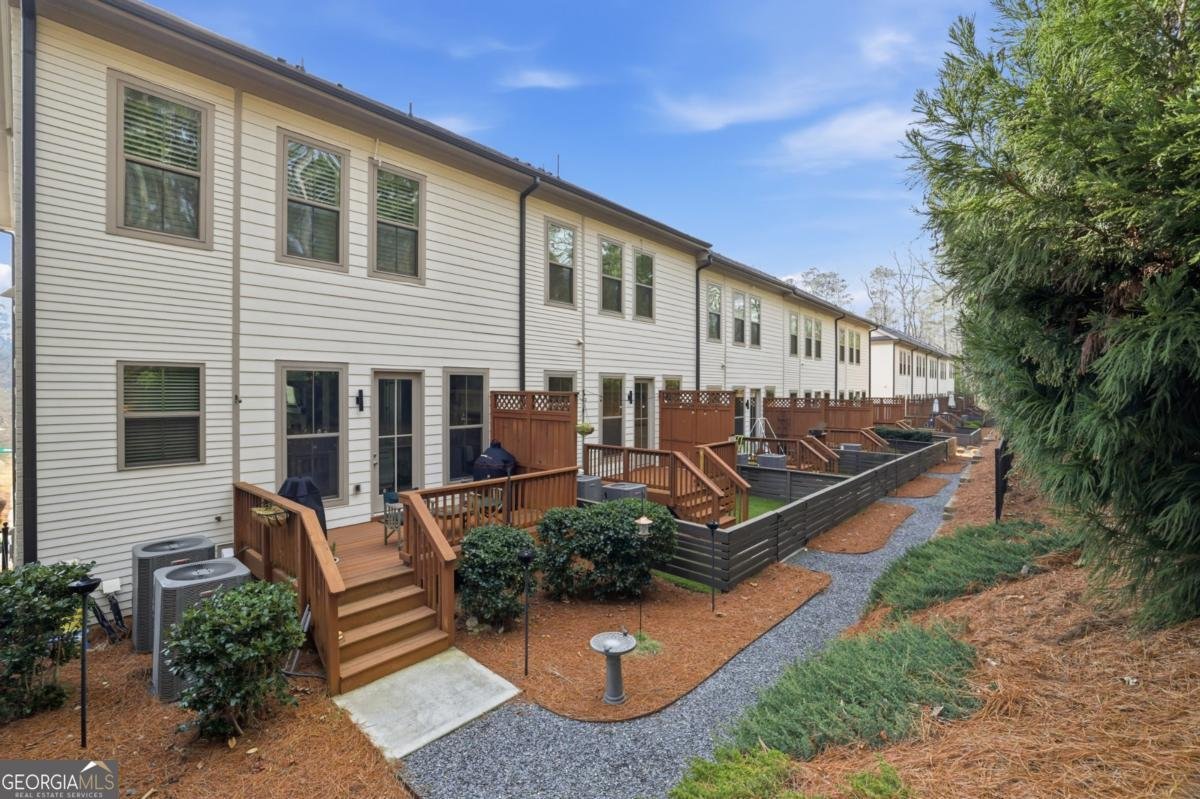 419 Bishop Lane Woodstock - Photo 32