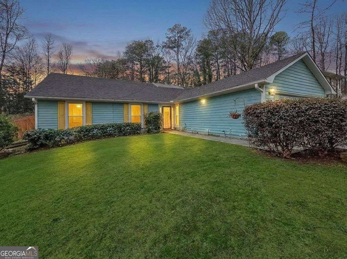 3682 Cedar Corners Place Peachtree Corners - Photo 1