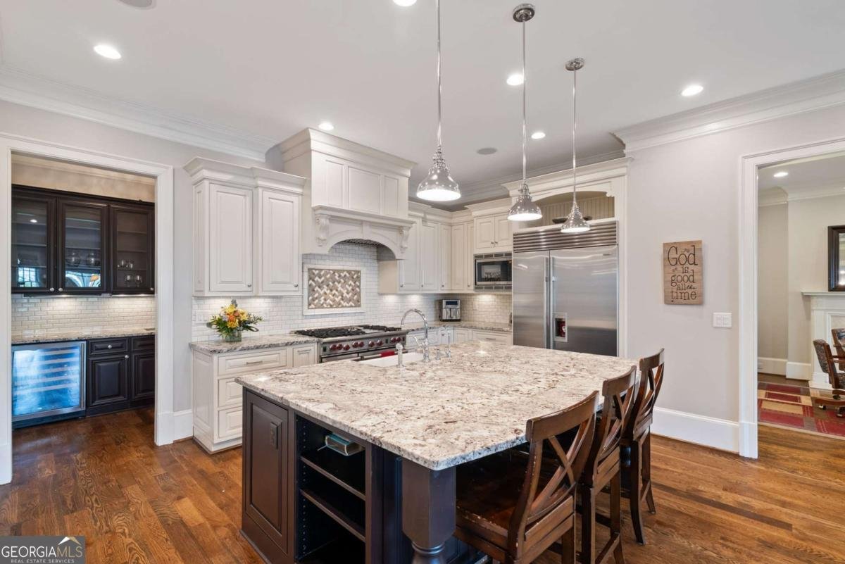 1740 Doncaster Drive Atlanta - Photo 12