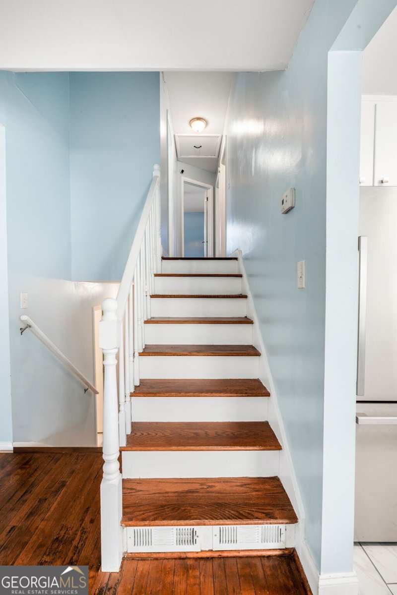 1918 Valley Ridge Drive Atlanta - Photo 23