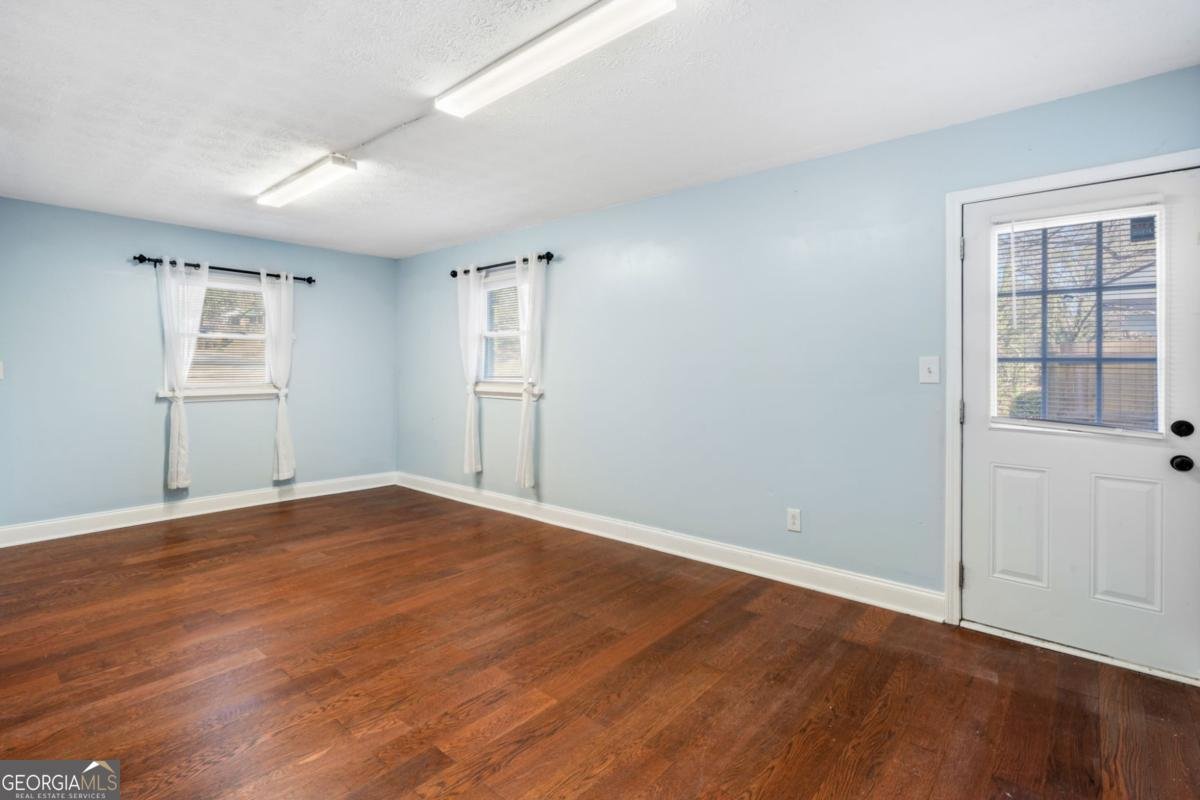 1918 Valley Ridge Drive Atlanta - Photo 53