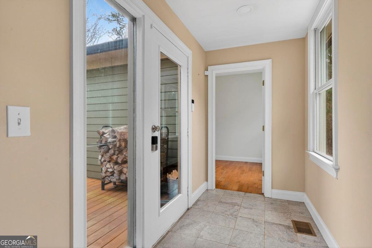 1951 Swords Trail Buckhead - Photo 22