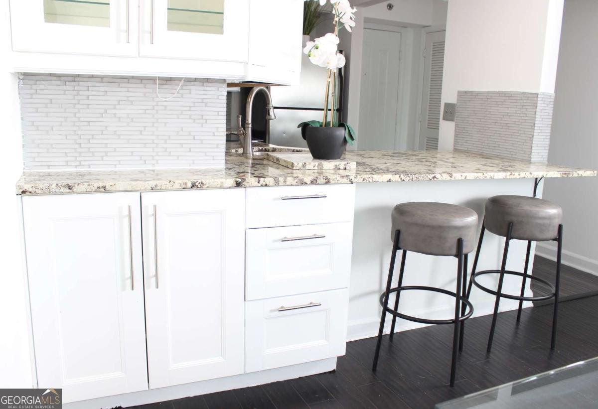 2870 PHARR CT S Atlanta - Photo 6