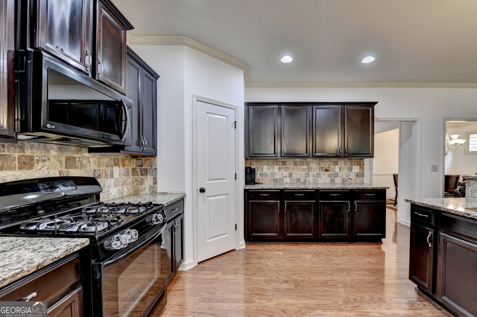 8360 Village School Drive Cumming - Photo 28