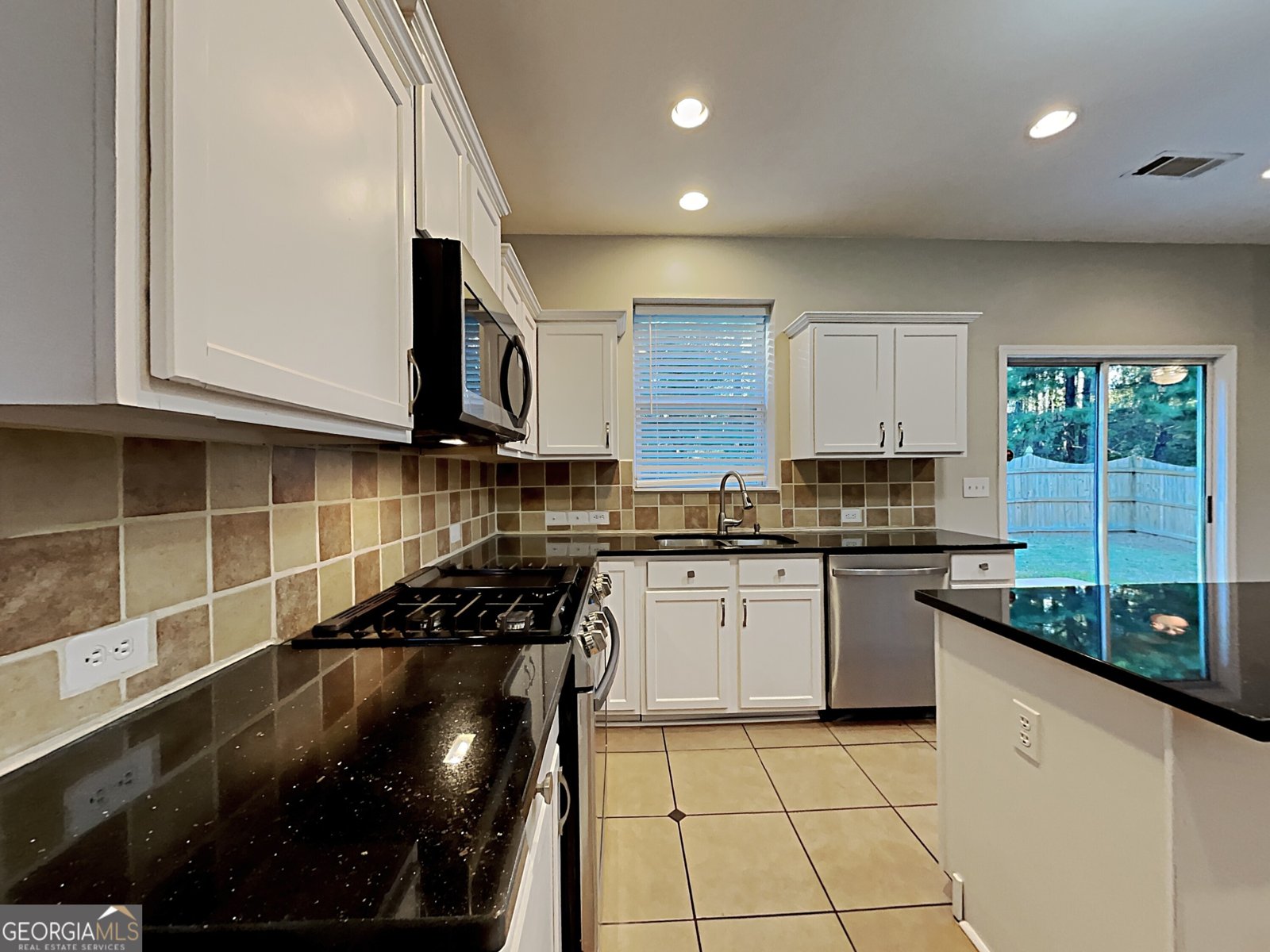 590 Simonton Crest Drive Lawrenceville - Photo 17