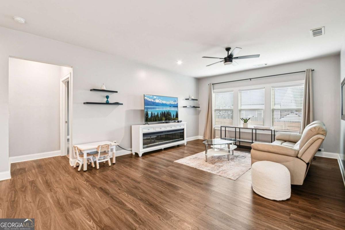 1114 Hibiscus Way Mableton - Photo 6