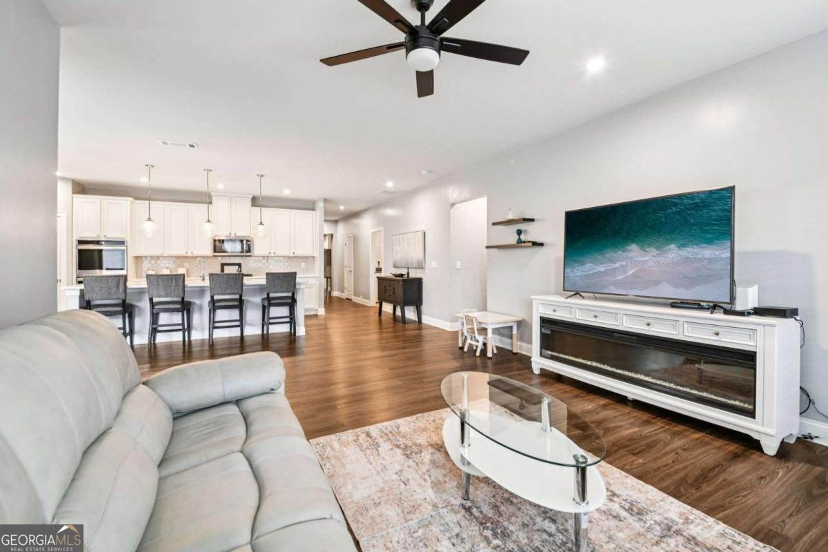 1114 Hibiscus Way Mableton - Photo 9