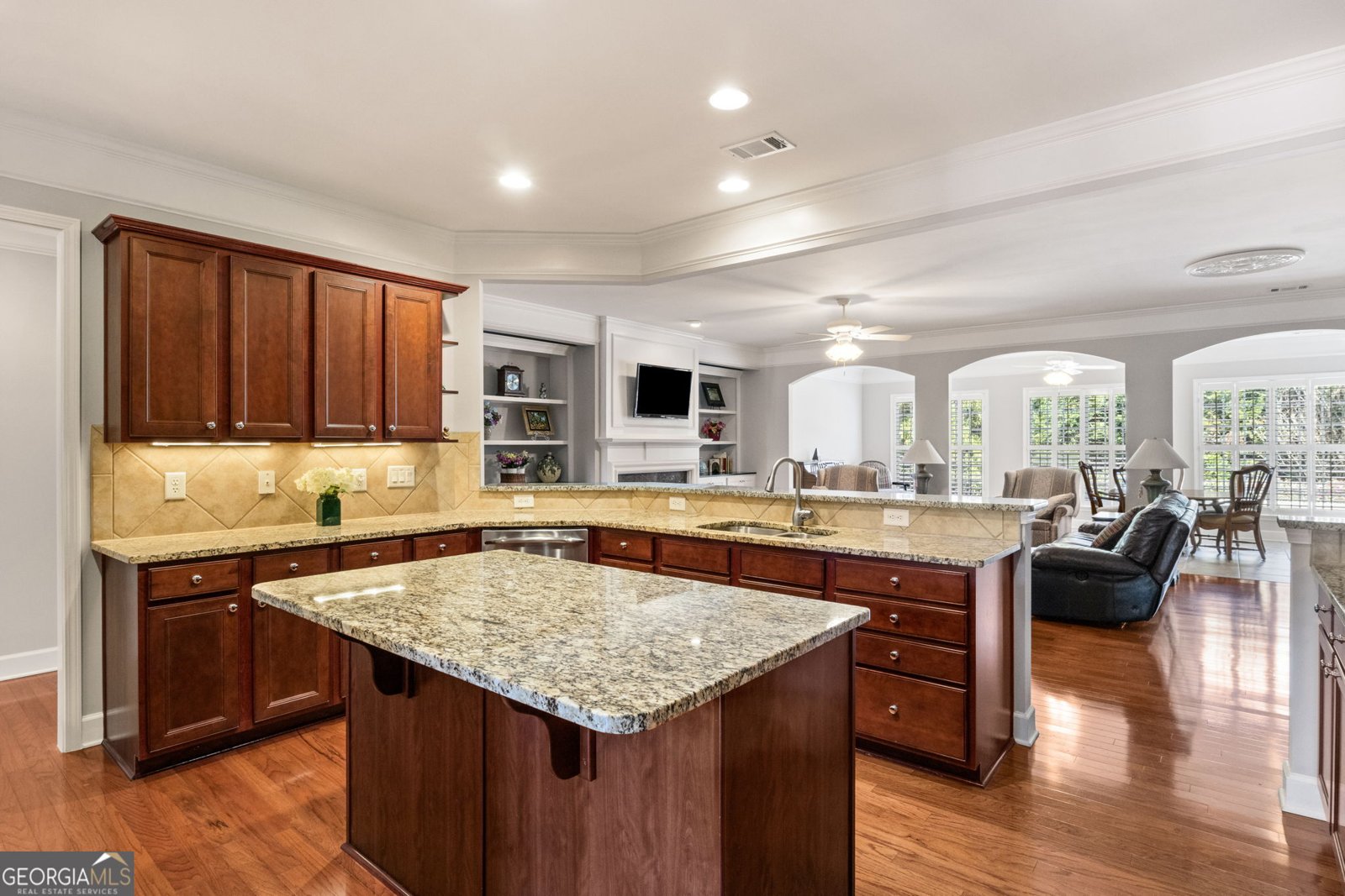 220 Begonia Court Griffin - Photo 16