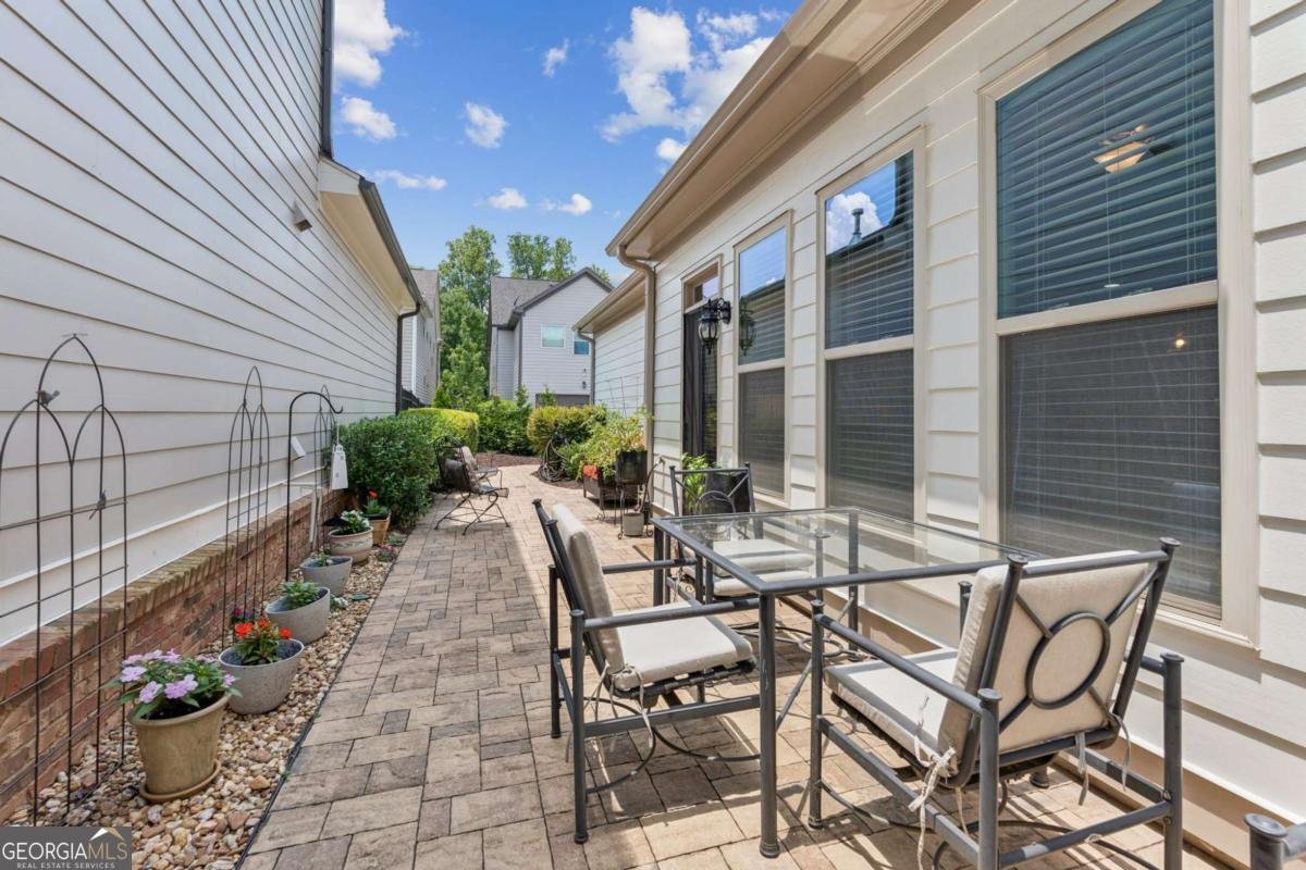 7330 Winthrop Road Alpharetta - Photo 16