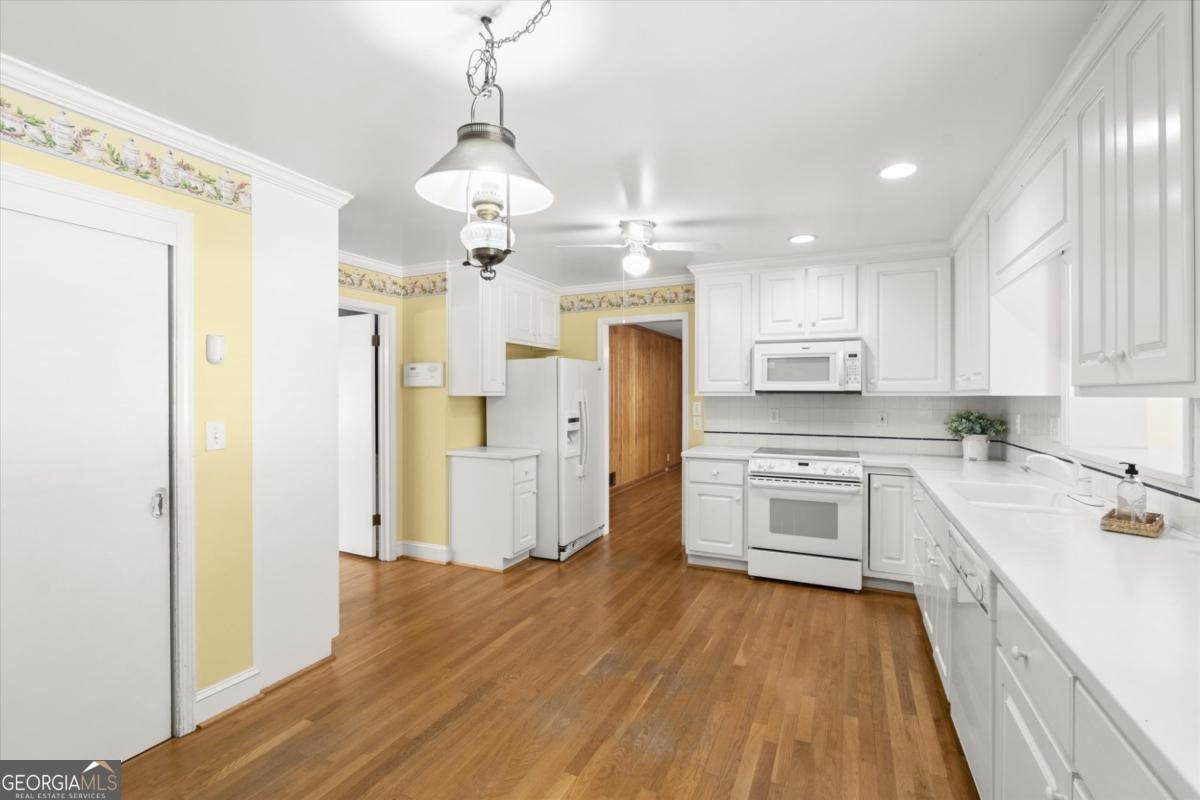 1576 Rainier Falls Drive Atlanta - Photo 10