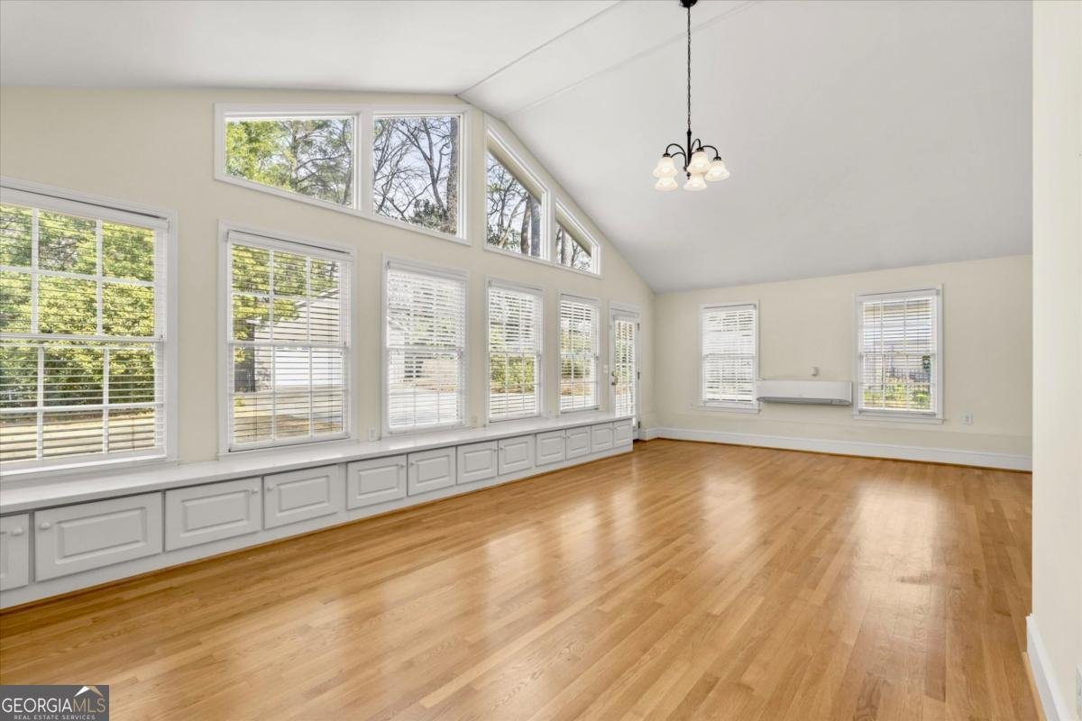 1576 Rainier Falls Drive Atlanta - Photo 14