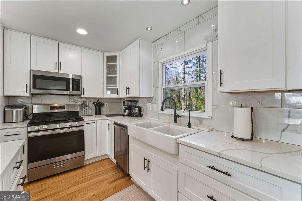 3880 Cooper Lake Drive Smyrna - Photo 11