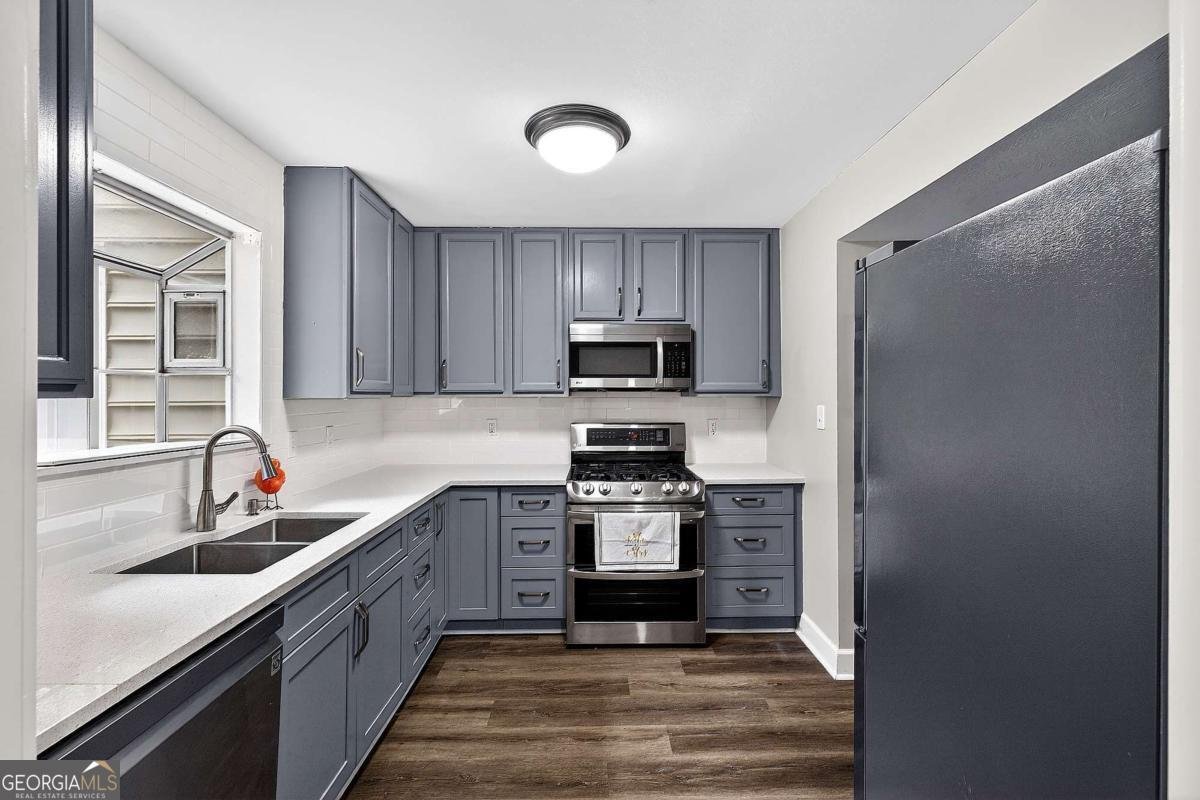 679 Anderson Walk Marietta - Photo 9