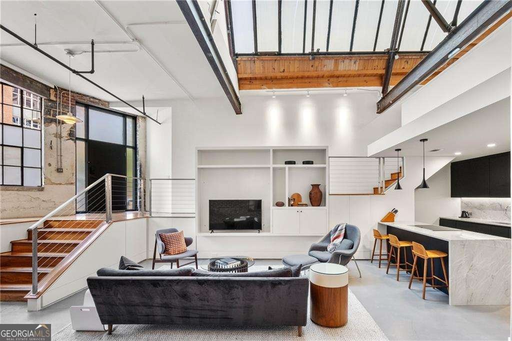 650 Glen Iris Drive Atlanta - Photo 1