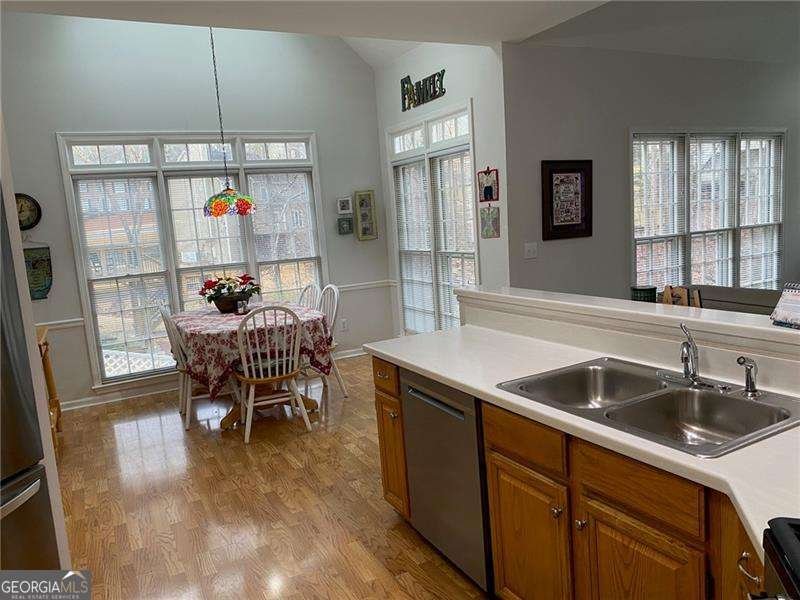 4007 Southbrook Court Kennesaw - Photo 8