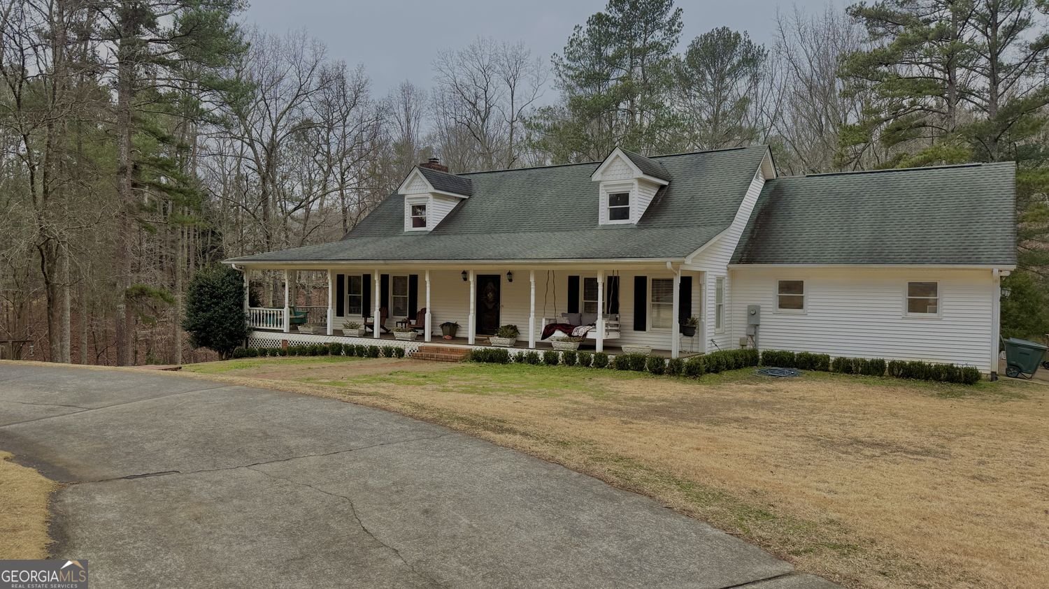 4731 Steeplechase Lane Flowery Branch - Photo 1