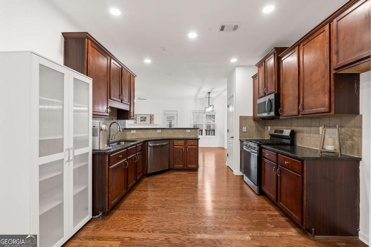 1201 Park Pass Way Suwanee - Photo 11