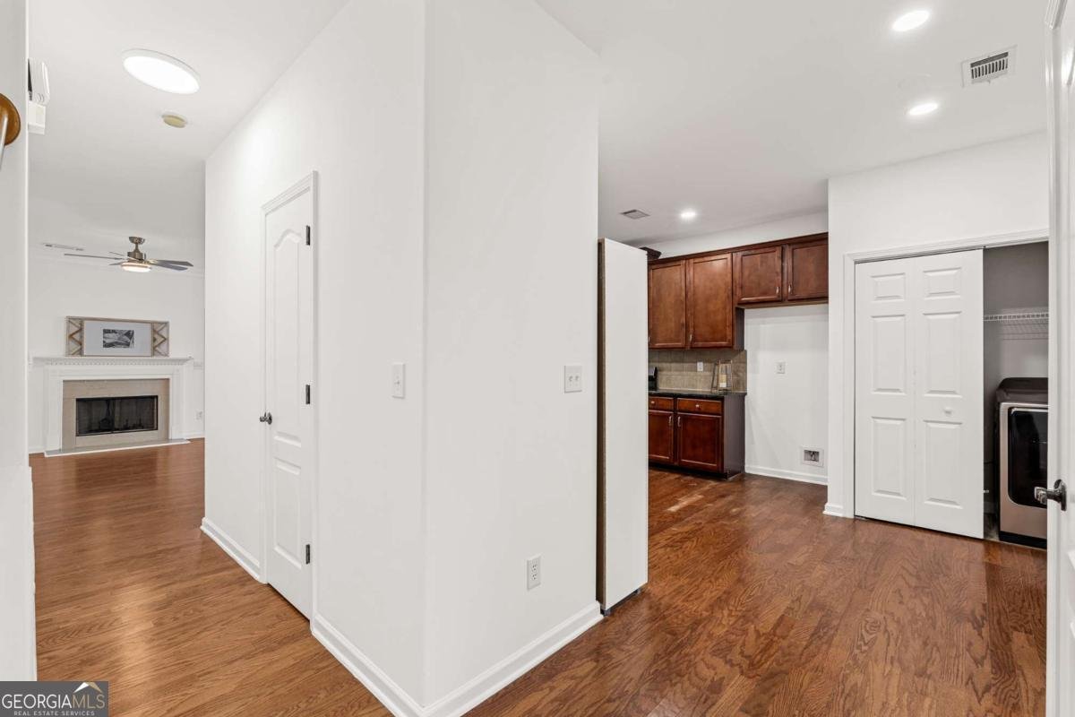 1201 Park Pass Way Suwanee - Photo 7