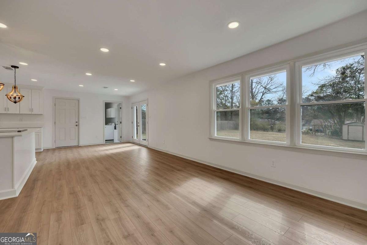 4237 Carlos Court Powder Springs - Photo 13