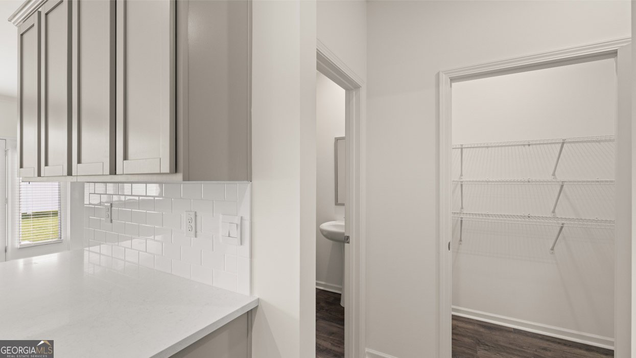 233 Sound Circle Stockbridge - Photo 11