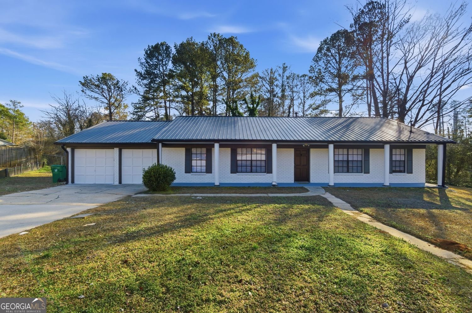 1999 Sewing Circle Lithonia - Photo 1