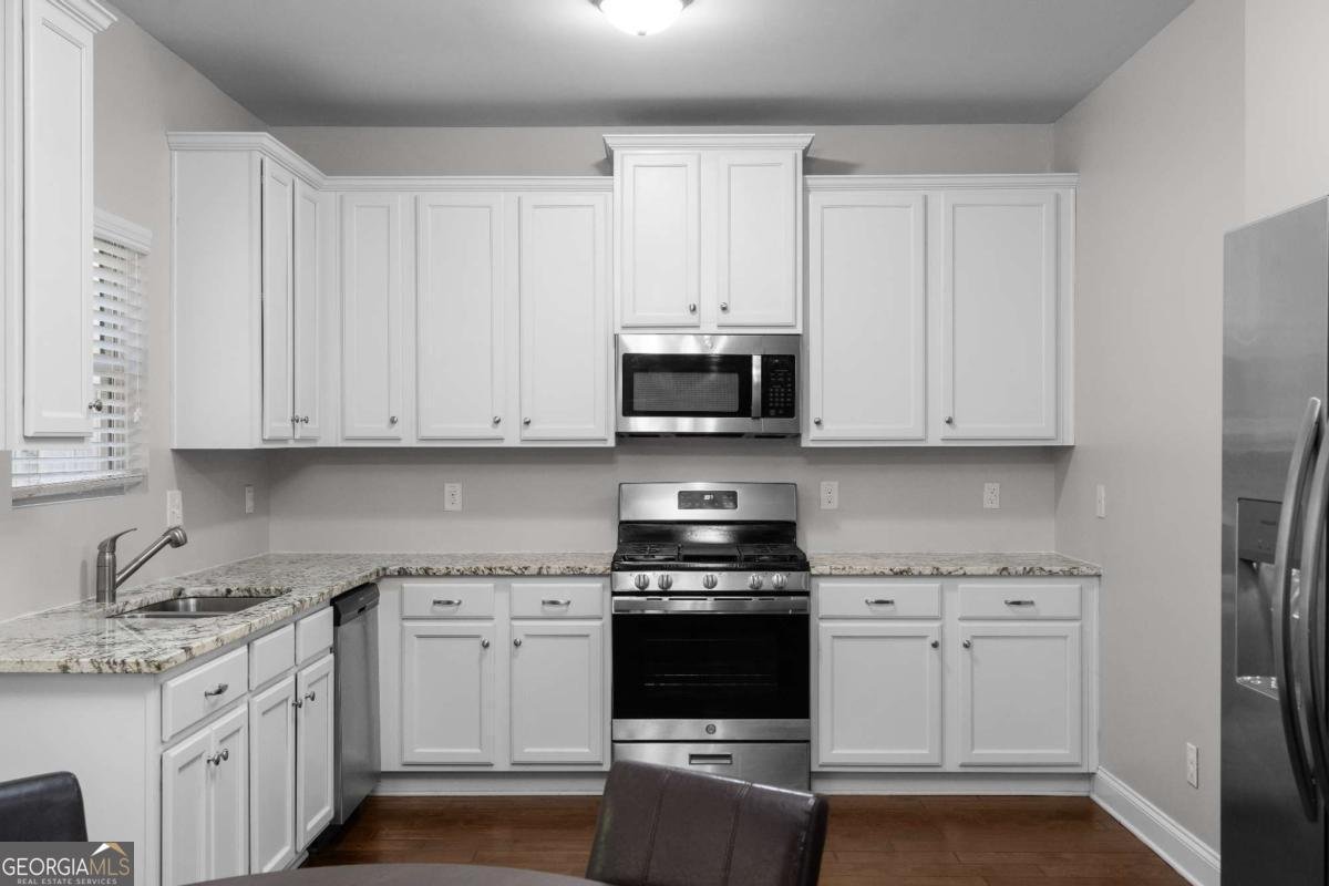 4142 Woodland Park Drive Atlanta - Photo 7