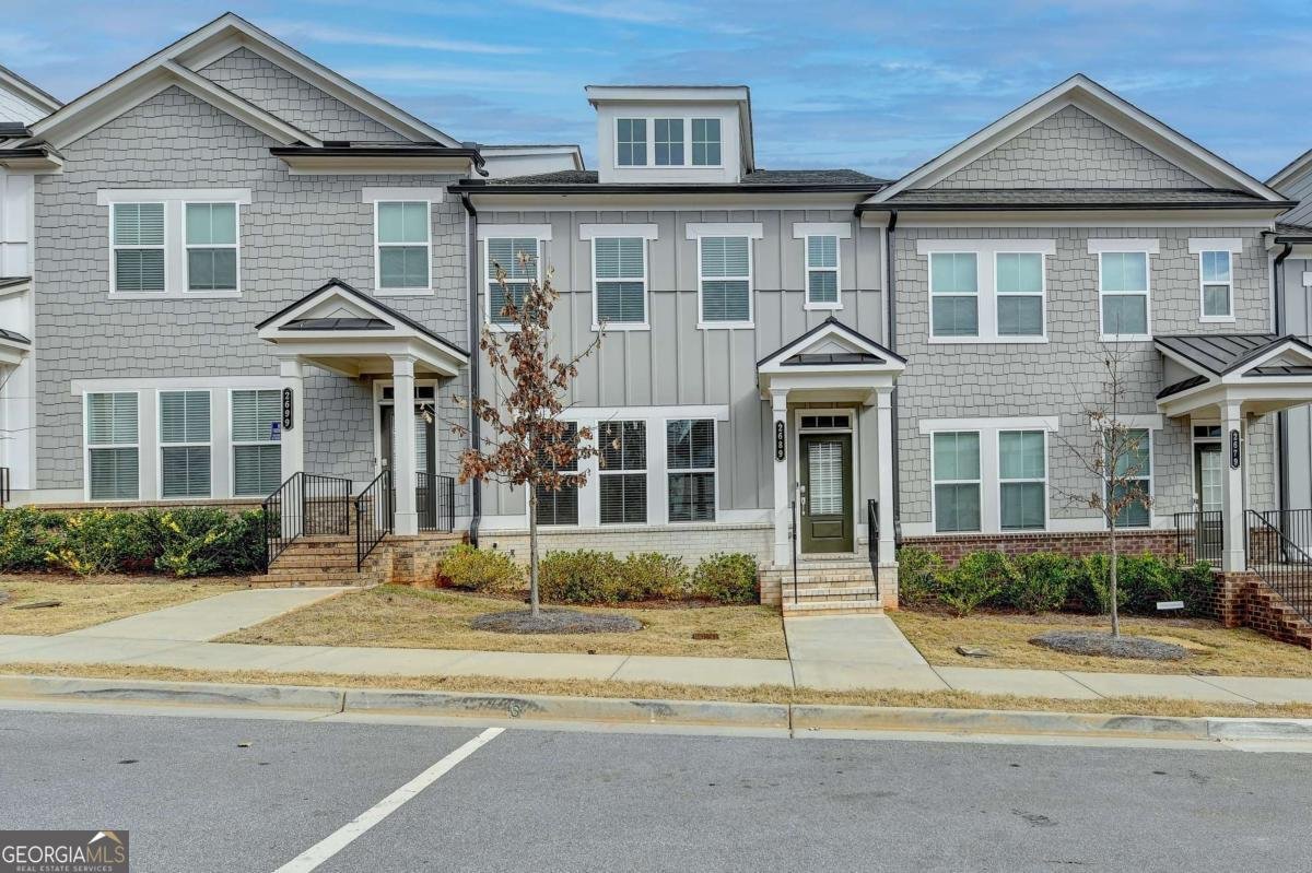 2689 Richmond Row Drive Suwanee - Photo 1