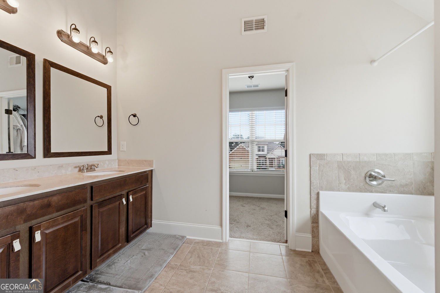 6230 Wynfield Drive Flowery Branch - Photo 27