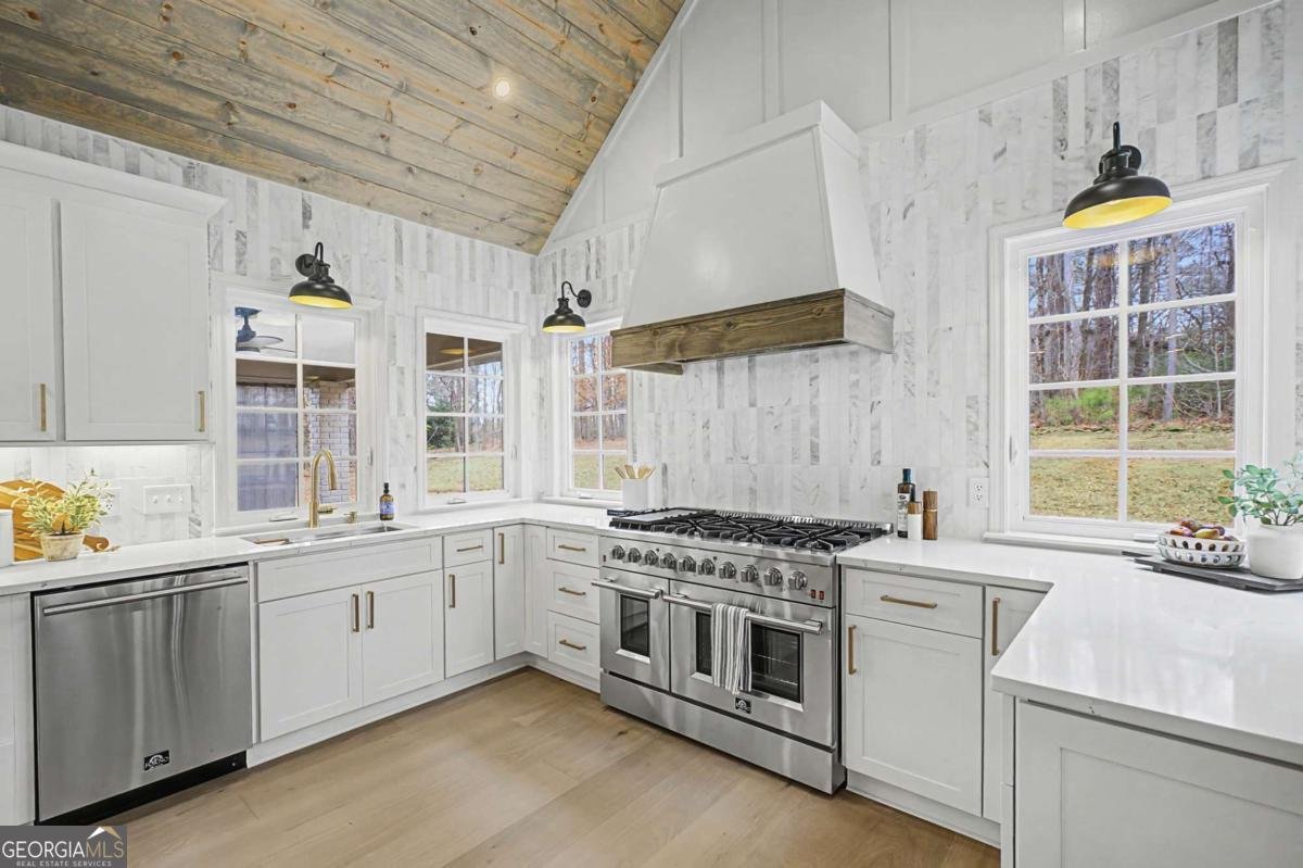 8035 Canter Lane Alpharetta - Photo 17