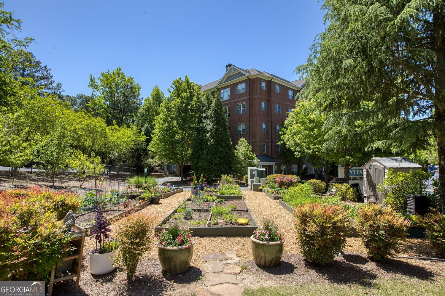 2300 Peachford Road Dunwoody - Photo 27