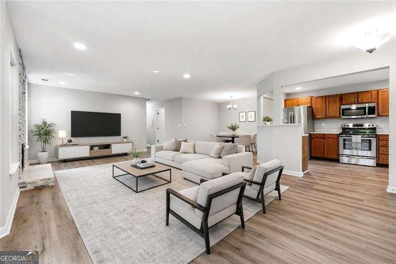 604 Mill Pond Road Roswell - Photo 6