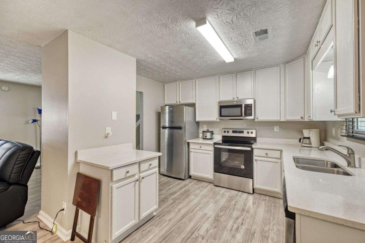 5544 Alpine Court Lithonia - Photo 9