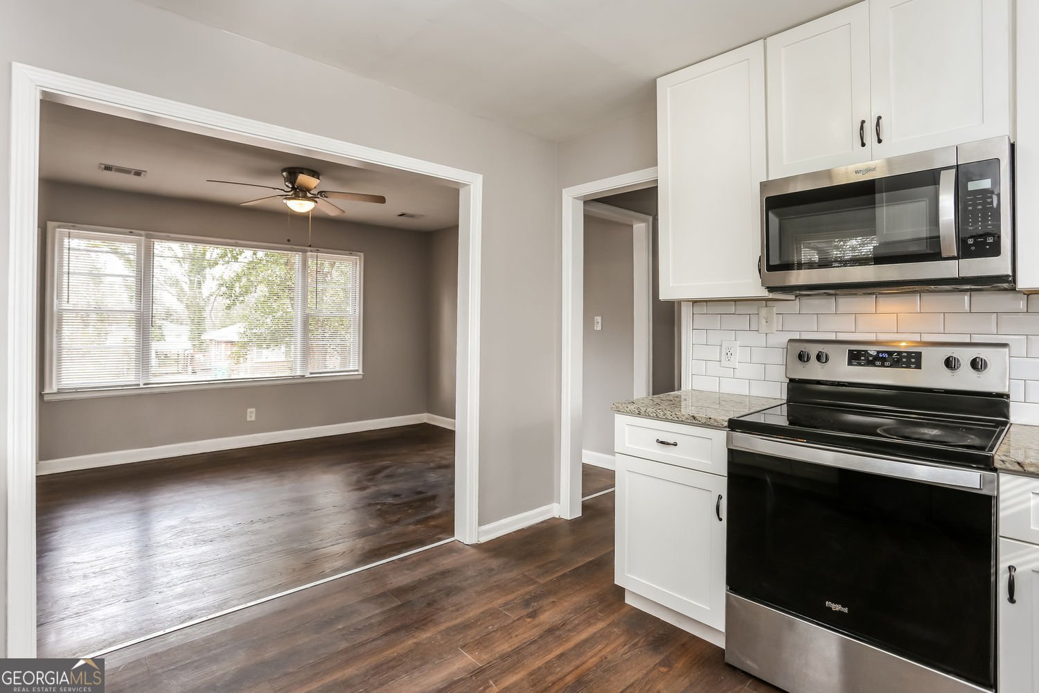 811 Dennis Drive Forest Park - Photo 8