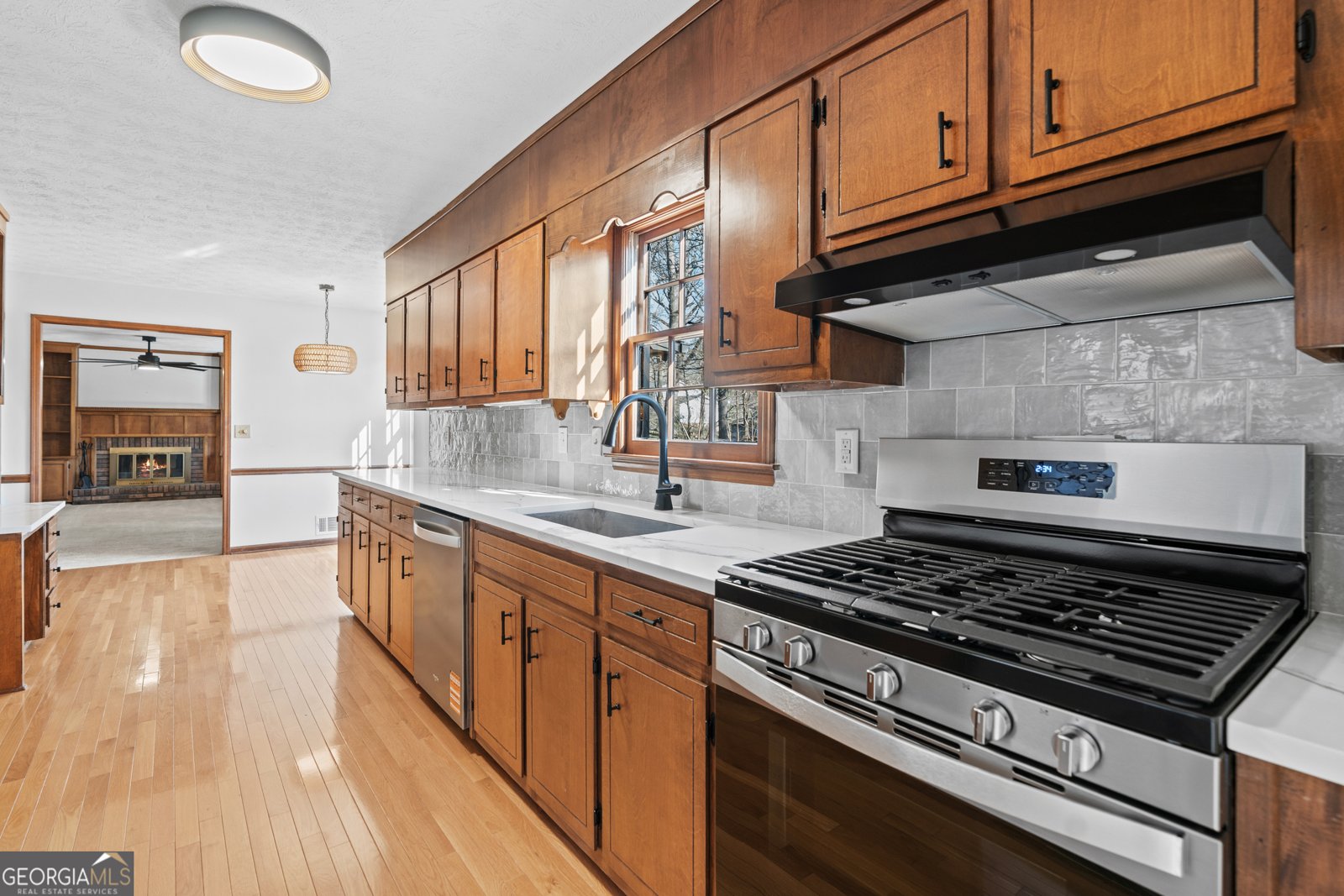 4566 Brandon Drive Lilburn - Photo 8